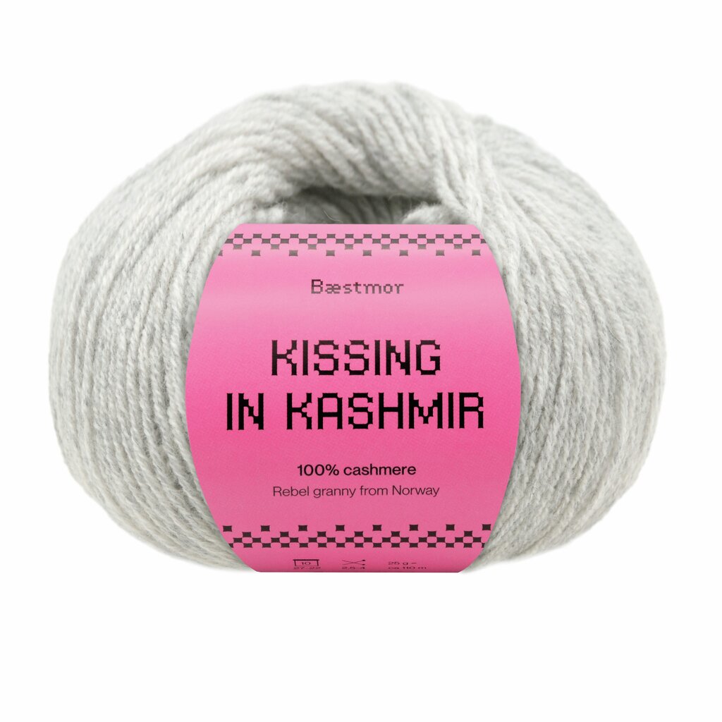 Kissing in Kashmir