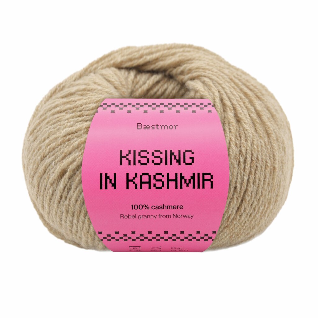 Kissing in Kashmir