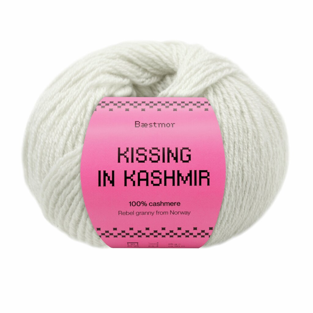 Kissing in Kashmir